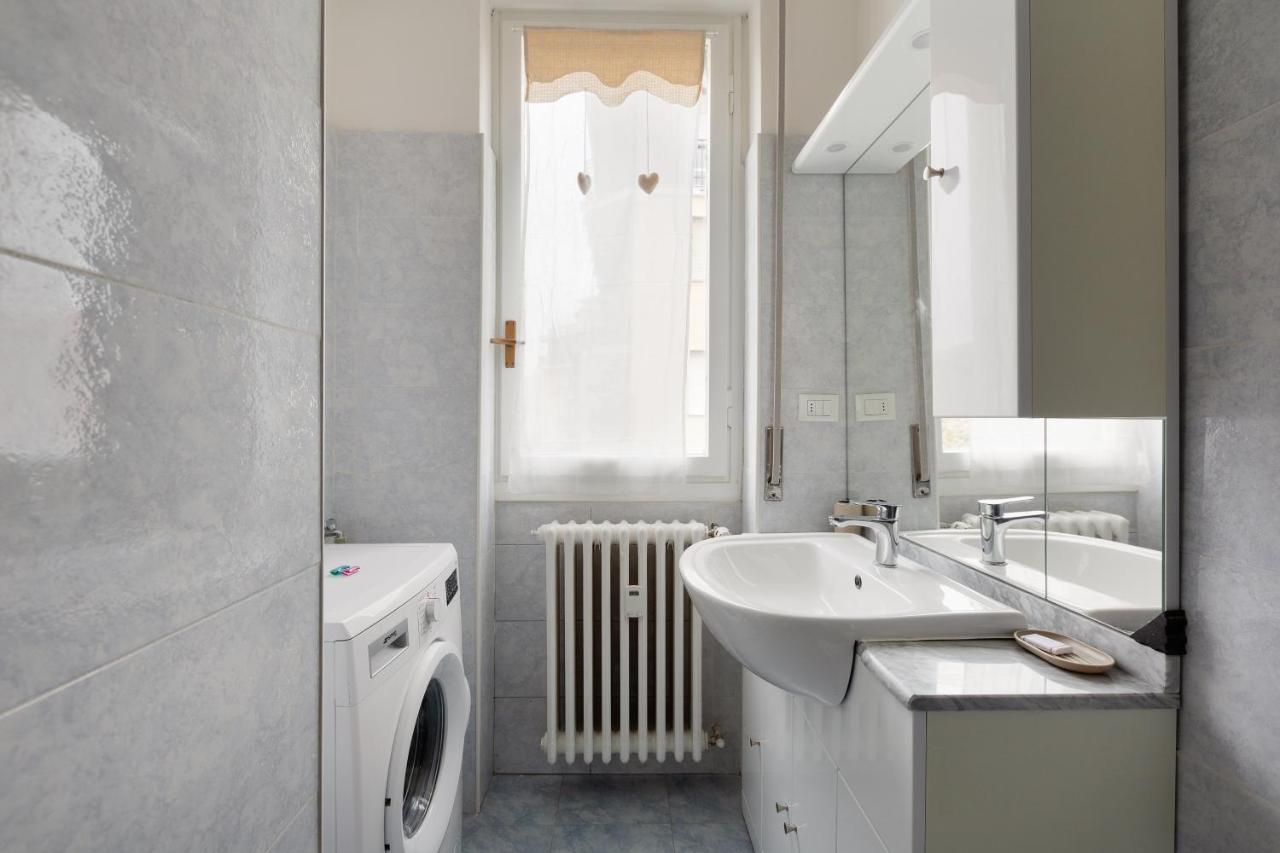 Apartment With Balcony -Bisceglie Red Line Subway Milan Extérieur photo